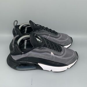 Nike Air Max 2090 Black‎ Running Shoes CK2612-002 Women's Sz 9